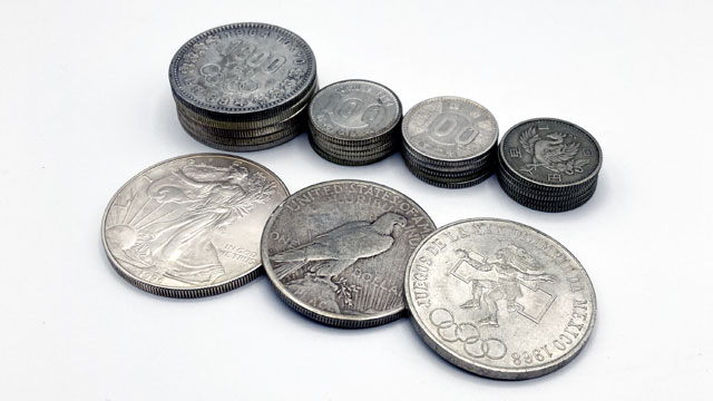お買取りさせていただきました銀貨