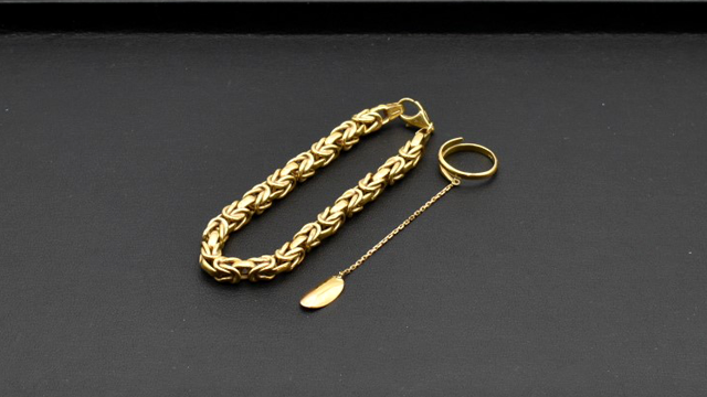 お買取りさせていただきました金ジュエリー