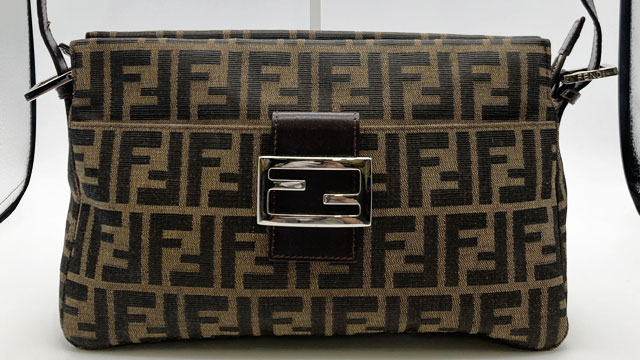 買取したフェンディのズッカ、ショルダーバッグ